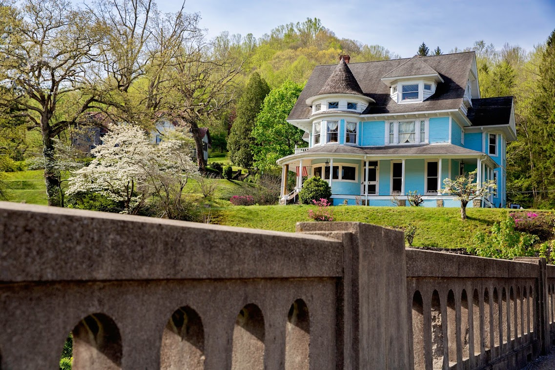 historic home tours virginia